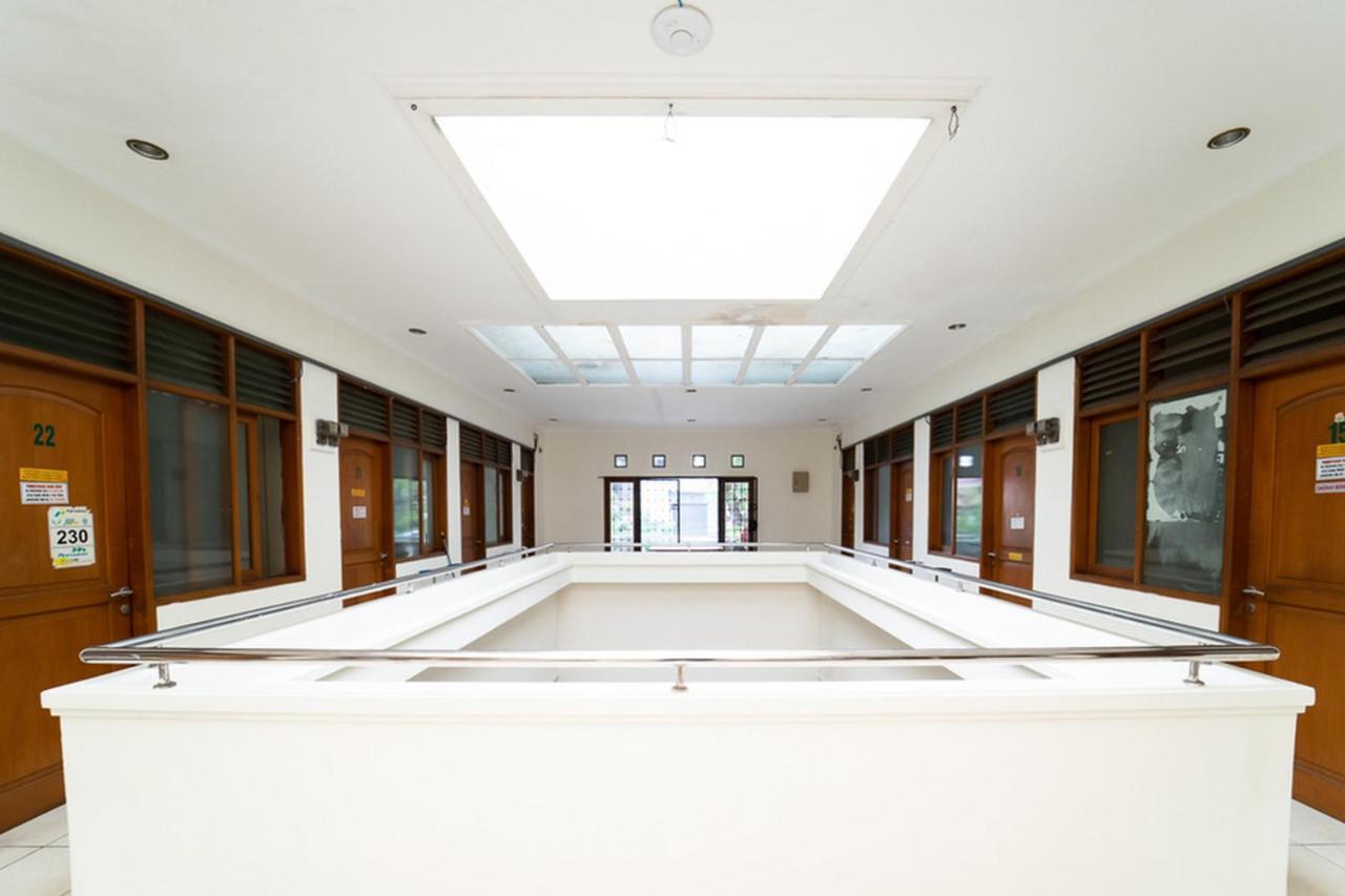 Koolkost Near Padjadjaran University - Minimum Stay 6 Nights Bandung Buitenkant foto