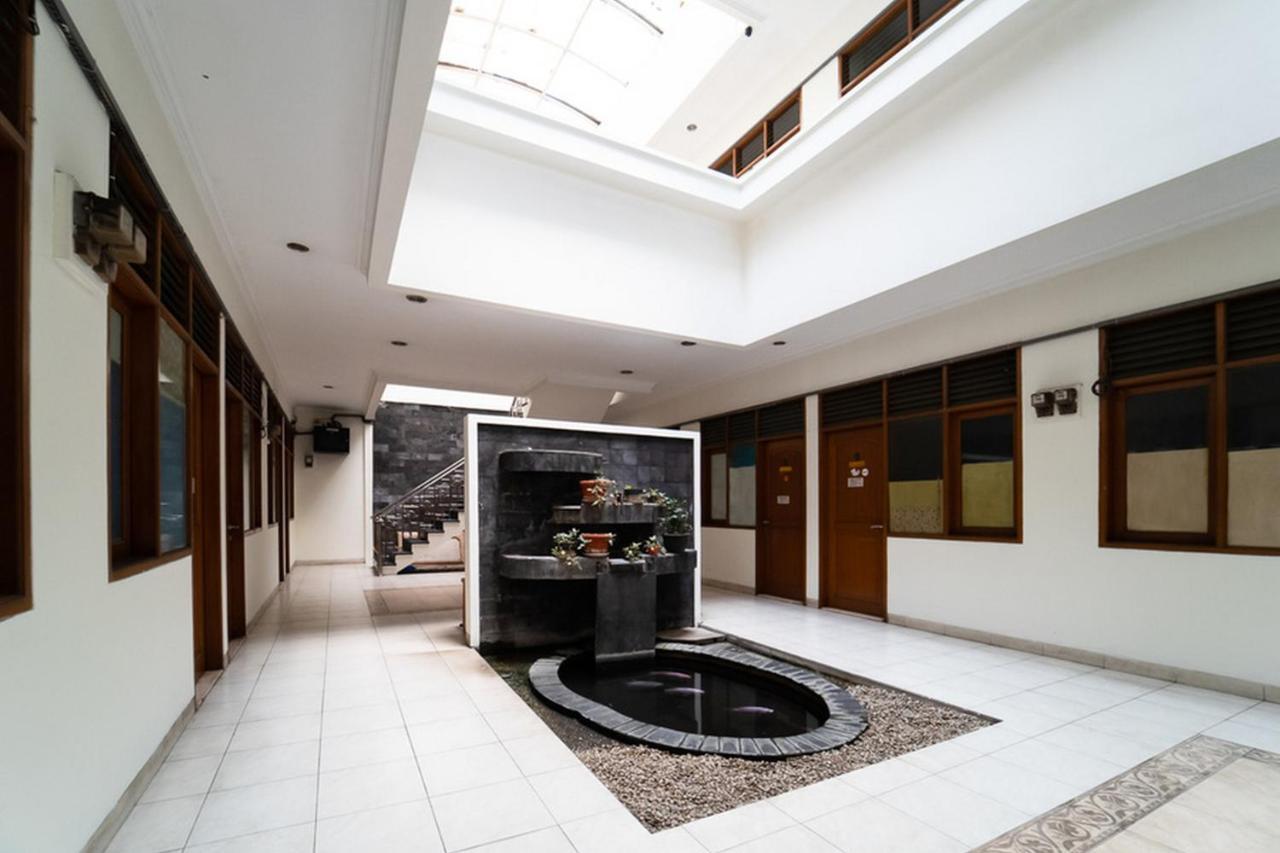 Koolkost Near Padjadjaran University - Minimum Stay 6 Nights Bandung Buitenkant foto